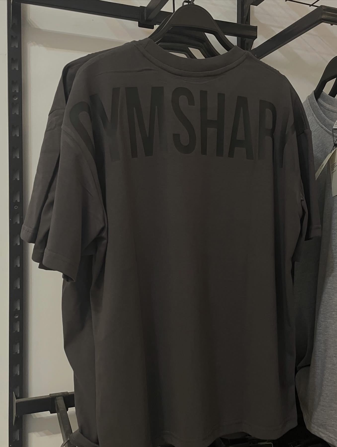 Gymshark Oversized T-Shirt – Dark Grey / Black