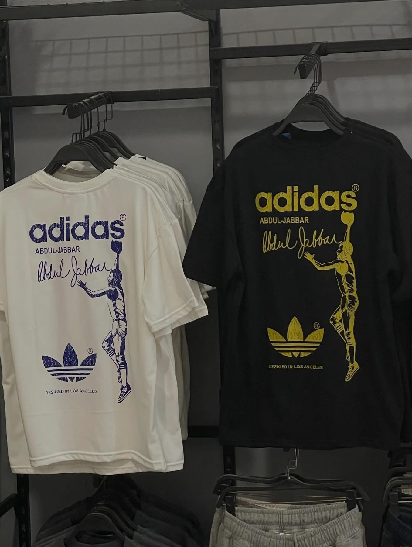 T-shirt Adidas Oversized Mirror – white