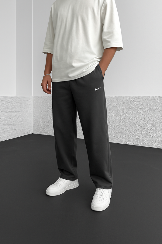 Nike Mirror Wide-Leg Sweatpants  Unisex – Dark gray