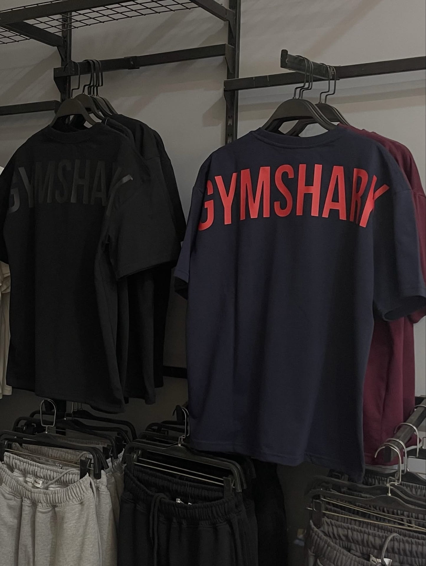 Gymshark Oversized T-Shirt – Black with dark gray Print