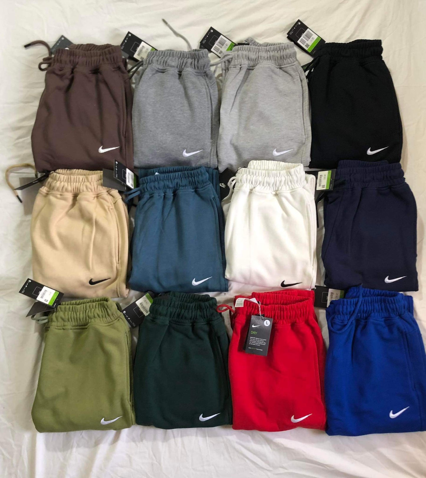 Nike Mirror Regular Fit Sweatpants – Light Gray